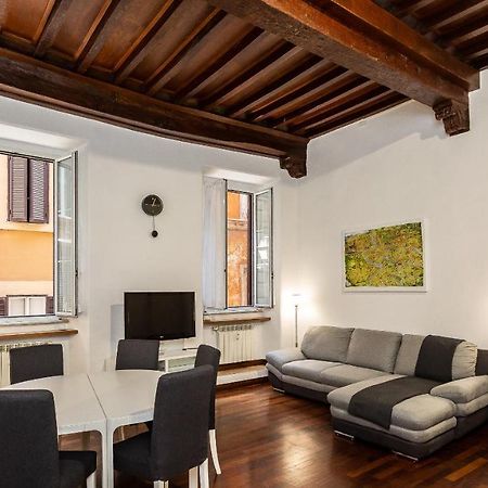 Cartari Rental In Rome Apartment ภายนอก รูปภาพ