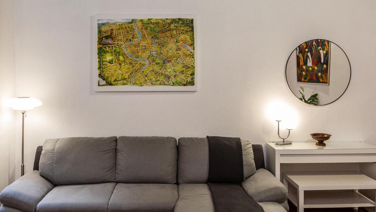 Cartari Rental In Rome Apartment ภายนอก รูปภาพ