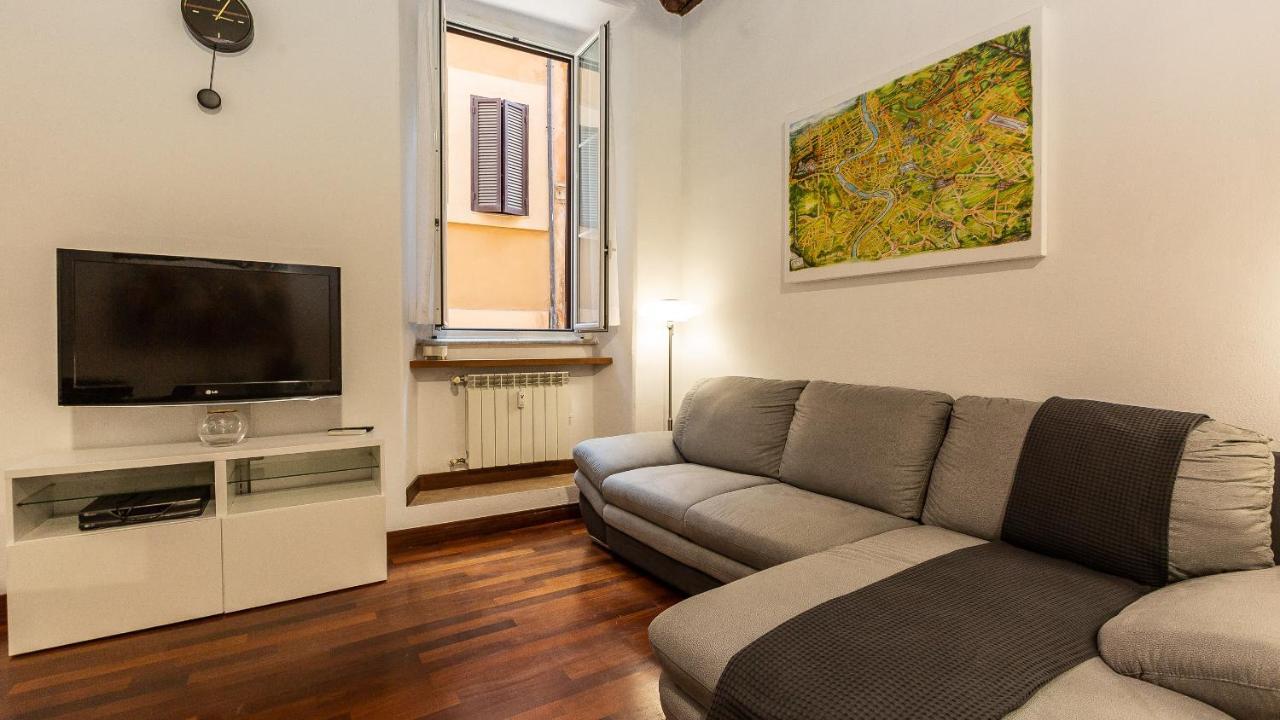 Cartari Rental In Rome Apartment ภายนอก รูปภาพ